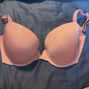 ✨Victoria’s Secret Lined Demi Bra - Pink Sparkle✨